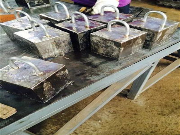 遵义浇铸异形铅件